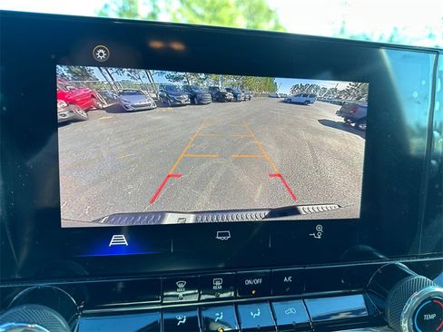 Used 2024 Chevrolet Colorado Trail Boss w/ LPO, Dark Essentials Package image 21