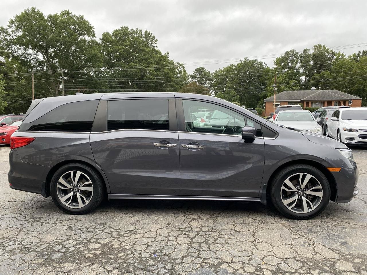 Used 2021 Honda Odyssey Touring image 4