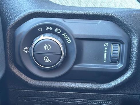 New 2026 Jeep Gladiator Sport image 34