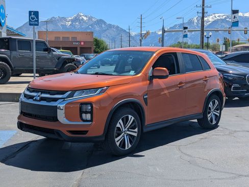 Used 2020 Mitsubishi Outlander Sport ES FWD image 9