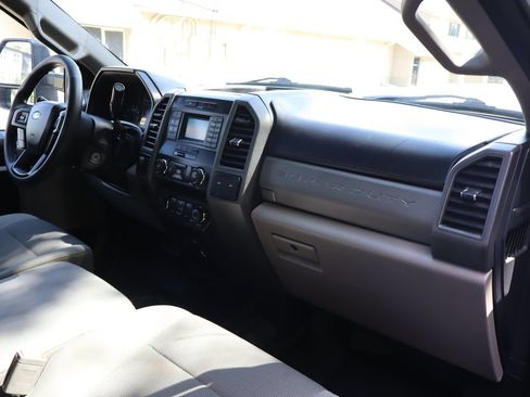 Used 2019 Ford F250 XL w/ XL Value Package AWD/4WD image 18
