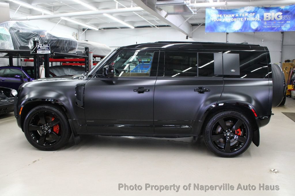 Used 2024 Land Rover Defender 110 X AWD/4WD image 4