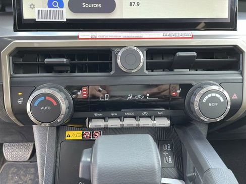 New 2026 Toyota Tacoma TRD Off-Road AWD/4WD image 19