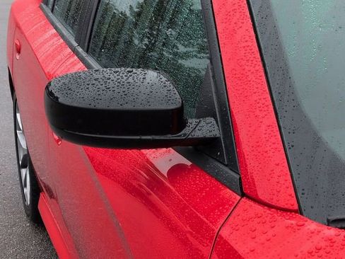 Used 2023 Dodge Charger GT image 11