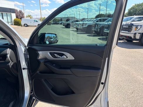 Used 2020 Chevrolet Traverse LS w/ LPO, Floor Liner Package FWD image 34