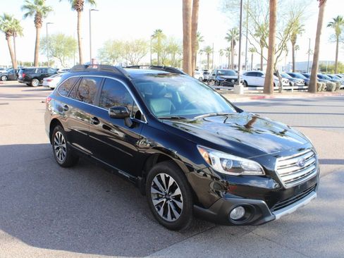 Used 2016 Subaru Outback 2.5i Limited image 7
