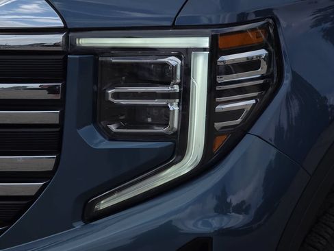 Certified 2024 GMC Sierra 1500 SLT w/ SLT Convenience Package AWD/4WD image 33