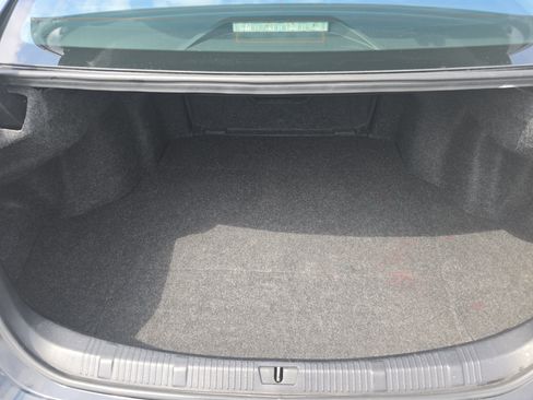 Used 2016 Toyota Avalon Touring FWD image 12