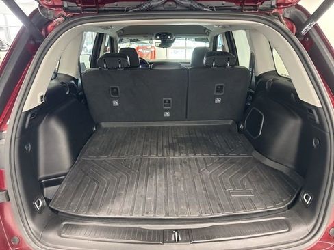 Used 2024 Jeep Grand Cherokee Limited w/ Trailer Tow Package image 10