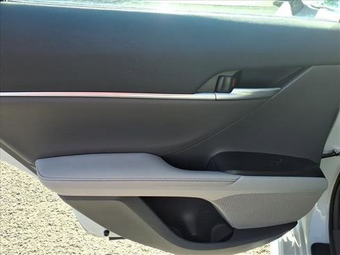 Used 2024 Toyota Camry XSE image 11