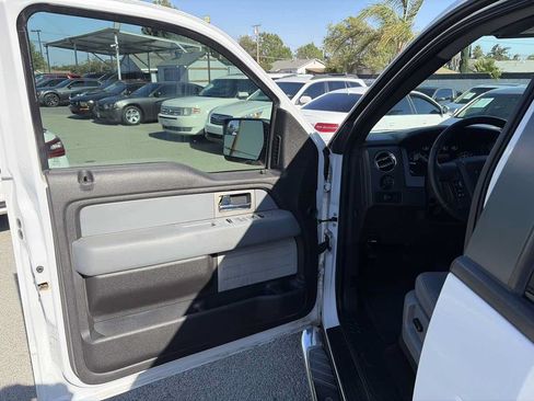 Used 2011 Ford F150 XLT w/ XLT Chrome Pkg RWD image 6