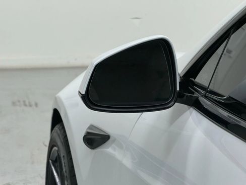 Used 2022 Tesla Model S Plaid image 33