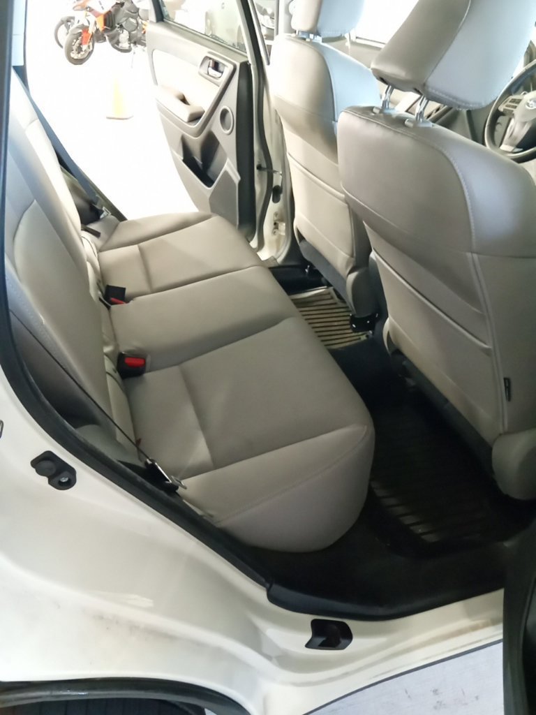 Used 2015 Subaru Forester 2.5i Limited w/ Popular Package #2 AWD/4WD image 12
