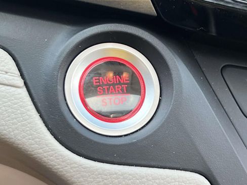 Used 2025 Honda Odyssey EX-L image 27