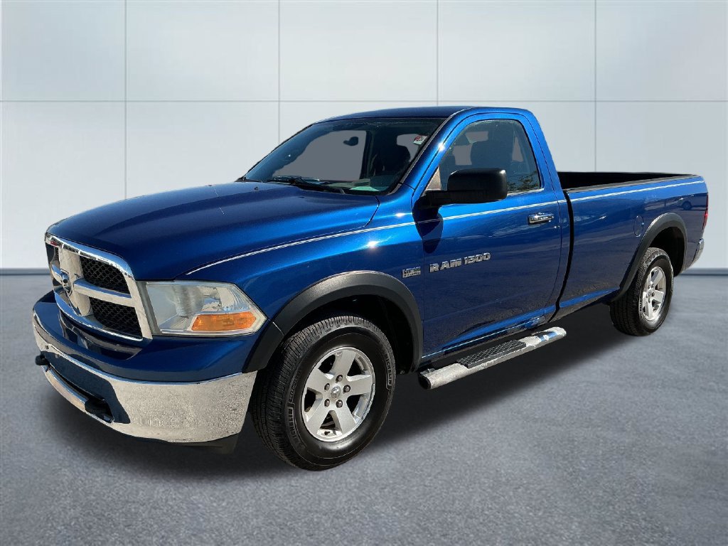 Used 2011 RAM 1500 Classic SLT w/ Remote Start & Security Group AWD/4WD image 2
