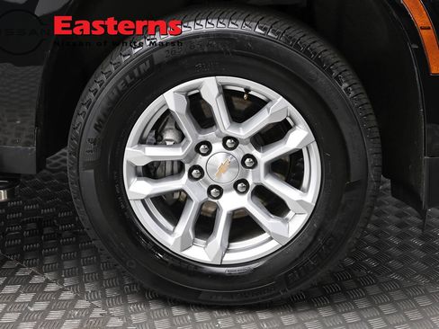 Used 2025 Chevrolet Tahoe LT AWD/4WD image 33