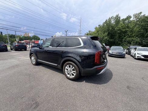 Used 2021 Kia Telluride LX FWD image 30