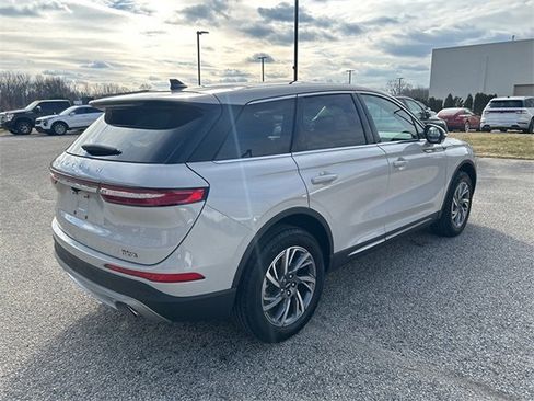 Used 2023 Lincoln Corsair FWD w/ Equipment Group 101A image 5