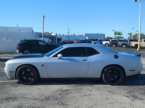 Used 2023 Dodge Challenger SRT Hellcat image 8