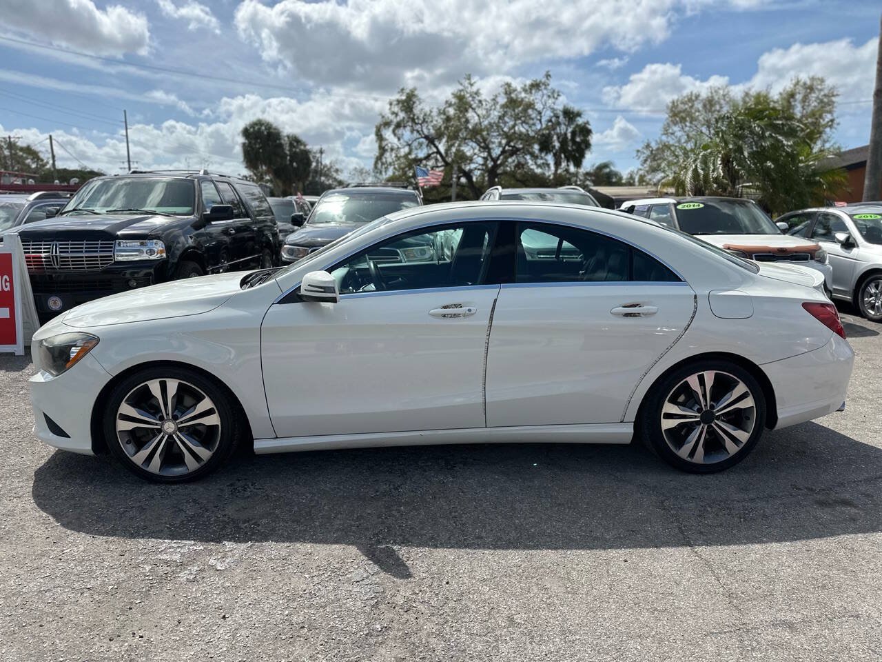 Used 2015 Mercedes-Benz CLA 250 image 4