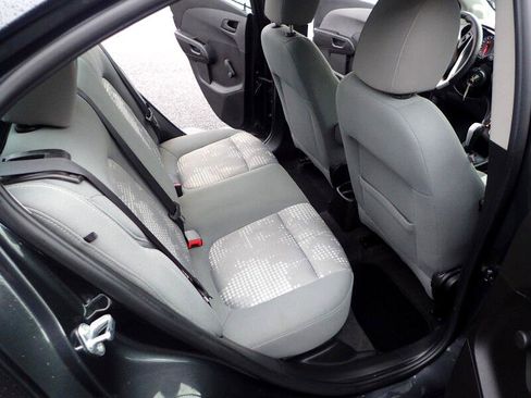 Used 2018 Chevrolet Sonic LS image 11