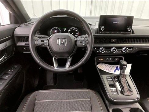 Certified 2025 Honda CR-V Sport image 5