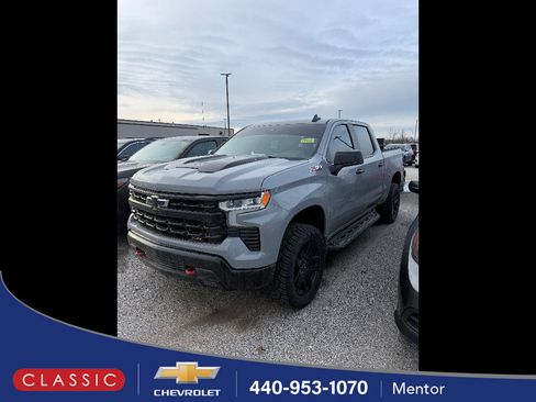 Used 2024 Chevrolet Silverado 1500 LT Trail Boss w/ Convenience Package II image 1