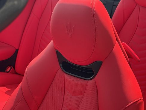 Used 2024 Maserati GranCabrio Trofeo image 7