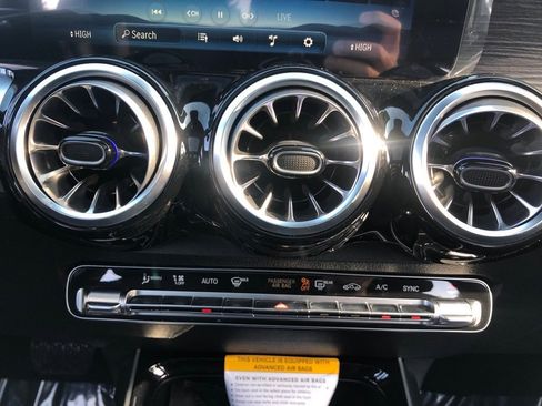 New 2026 Mercedes-Benz GLB 250 GLB 250 image 31