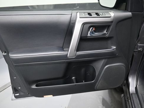 Certified 2022 Toyota 4Runner SR5 Premium image 11