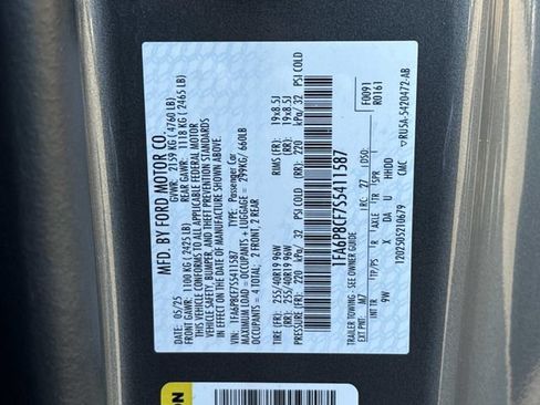Used 2025 Ford Mustang GT Premium RWD image 25