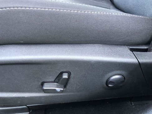 Used 2022 Dodge Charger SXT w/ Blacktop Package image 19