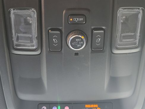 Used 2023 Chevrolet Tahoe LT w/ Luxury Package image 29