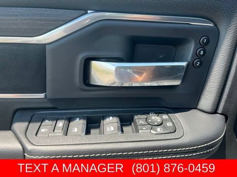 New 2026 RAM 3500 Laramie AWD/4WD image 19