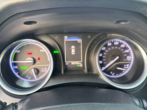 Used 2018 Toyota Camry SE w/ Audio Package FWD image 19