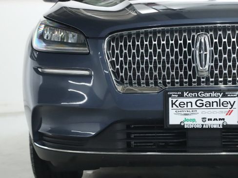 Used 2022 Lincoln Corsair AWD w/ Equipment Group 101A image 6