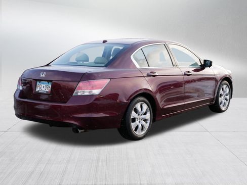 Used 2010 Honda Accord EX-L image 7