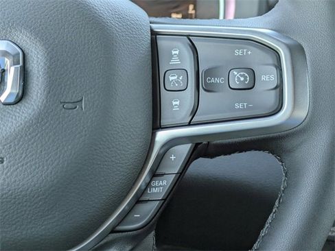 New 2026 RAM 1500 4x4 Crew Cab image 23