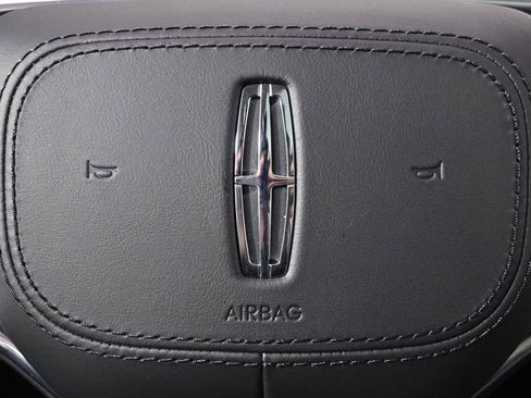 New 2026 Lincoln Nautilus Reserve w/ Jet Appearance Package image 34