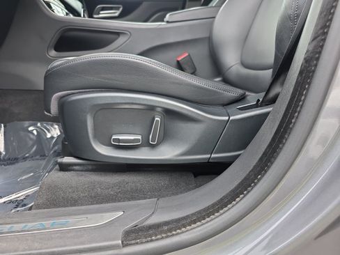 Used 2019 Jaguar F-PACE Premium AWD/4WD image 28