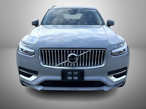 Used 2024 Volvo XC90 B6 Plus image 2