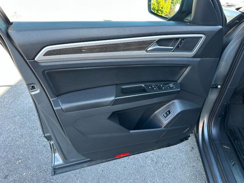 Used 2019 Volkswagen Atlas SEL image 14