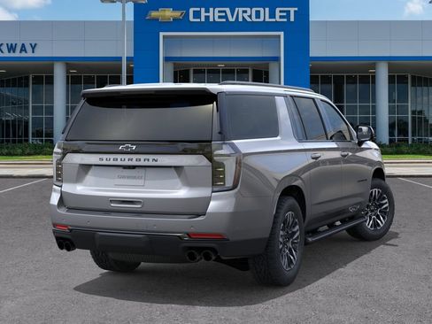 New 2026 Chevrolet Suburban Z71 w/ Comfort Package AWD/4WD image 4