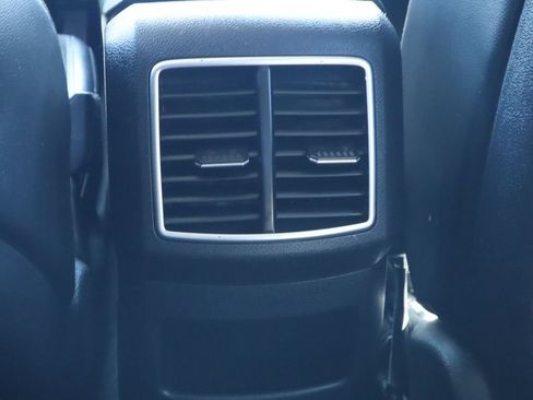 Used 2023 Kia Sportage EX AWD/4WD image 31