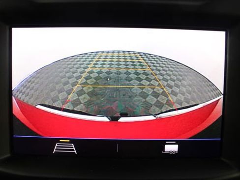 Used 2022 GMC Sierra 2500 Pro w/ Convenience Package image 3