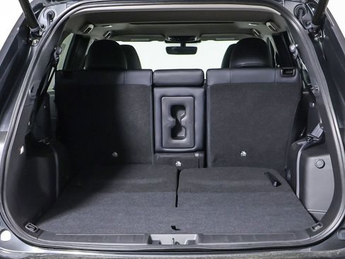 New 2025 Mitsubishi Outlander SE image 19