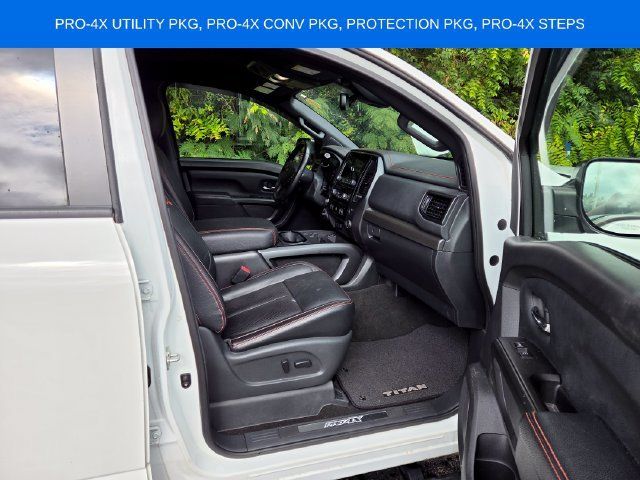 Used 2020 Nissan Titan PRO-4X w/ Pro-4x Convenience Package AWD/4WD image 21