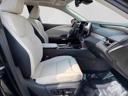 Certified 2025 Lexus RX 350 AWD w/ Convenience Package image 7