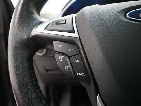 Used 2015 Ford Edge Titanium w/ Equipment Group 301A AWD/4WD image 20