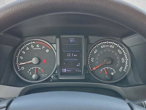 Used 2020 Toyota Tacoma SR RWD image 11